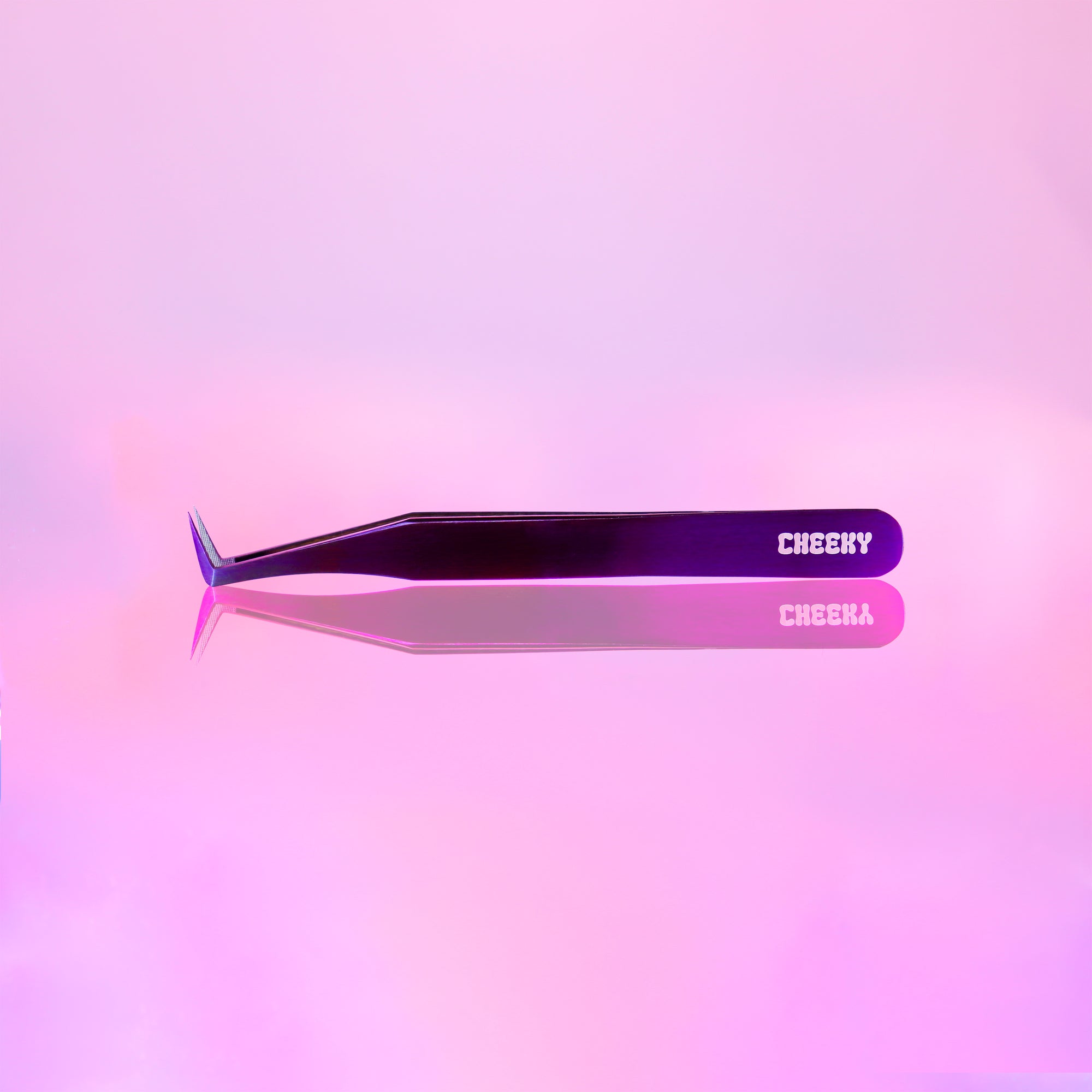 Cheeky / Volume Tweezer